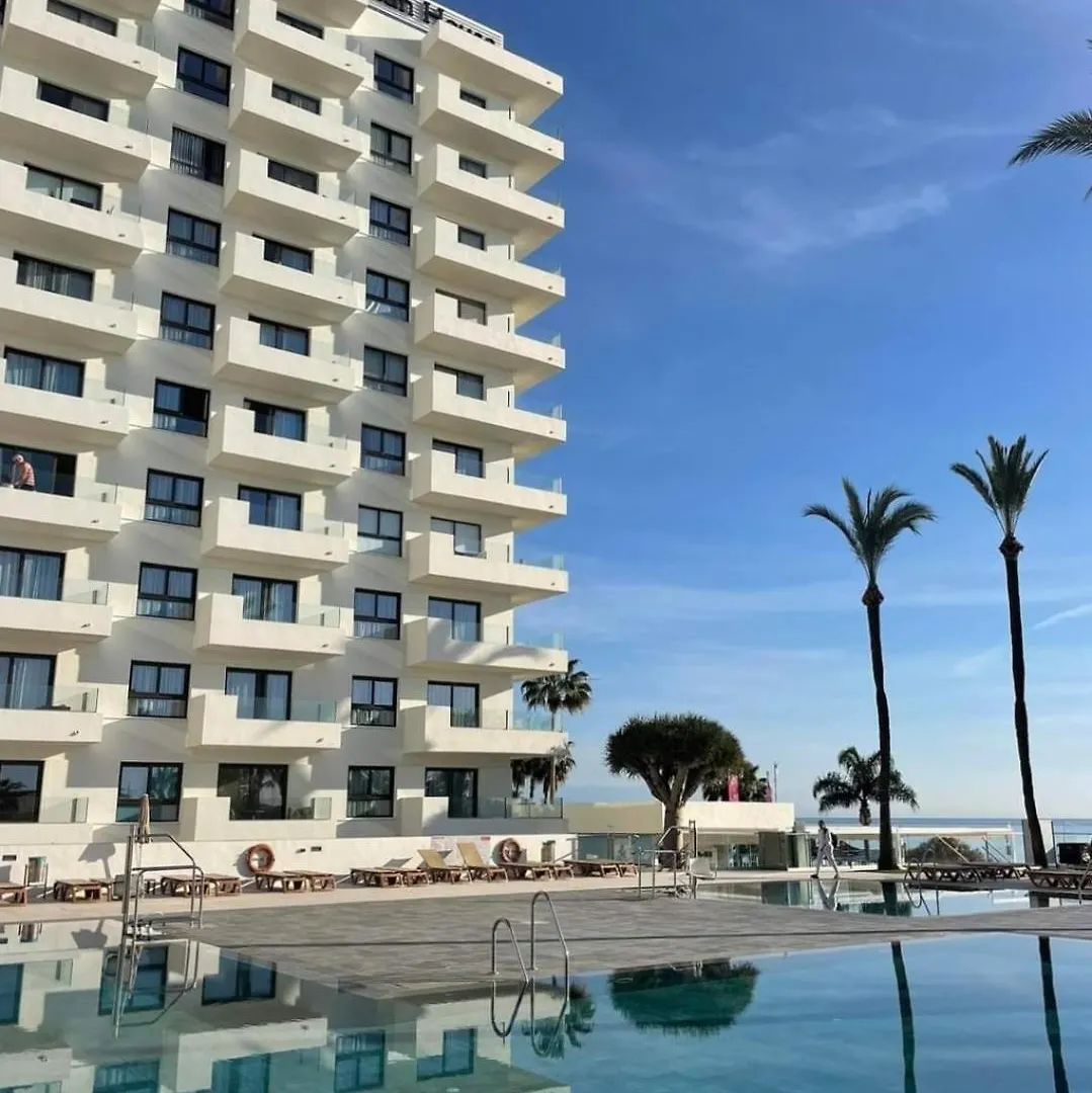 טורמולינוס Apartamento Privado En Hotel Sol Aloha דירה